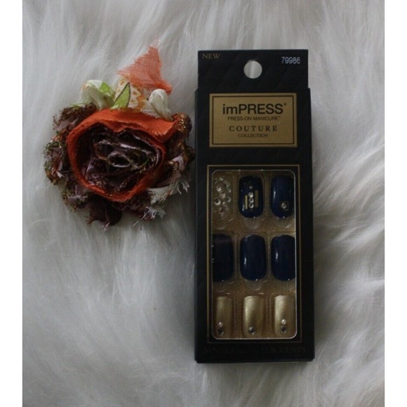 KISS imPRESS Couture Press-On Manicure Couture - 30 Press-On Nails - Haute NIB - Picture 1 of 8